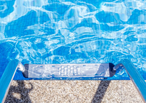 How to Keep Your Pool Water Clean