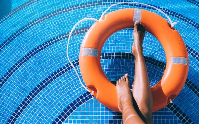 ¿Cómo proteger tu piscina ante eventualidades ambientales?