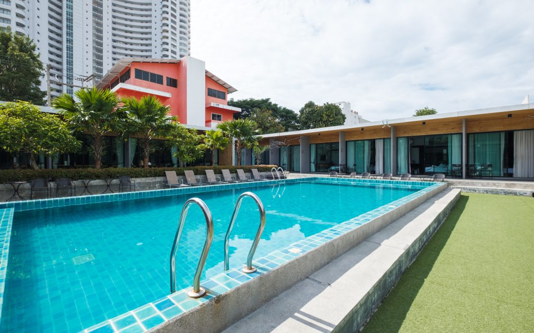 Checklist mensual para mantener tu piscina en óptimas condiciones