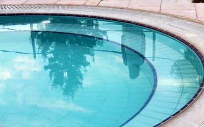 Cómo mantener tu piscina libre de filtraciones
